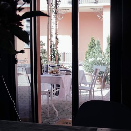 Appartamento Vacanze / Holiday Flat Farfalle&Rossobarbera Montegrosso d'Asti Экстерьер фото