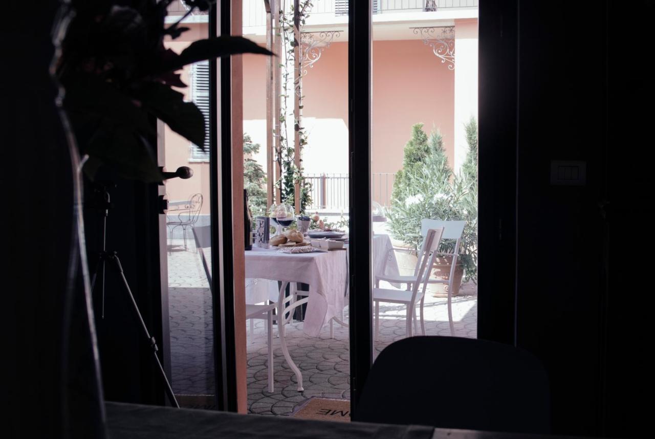 Appartamento Vacanze / Holiday Flat Farfalle&Rossobarbera Montegrosso d'Asti Экстерьер фото